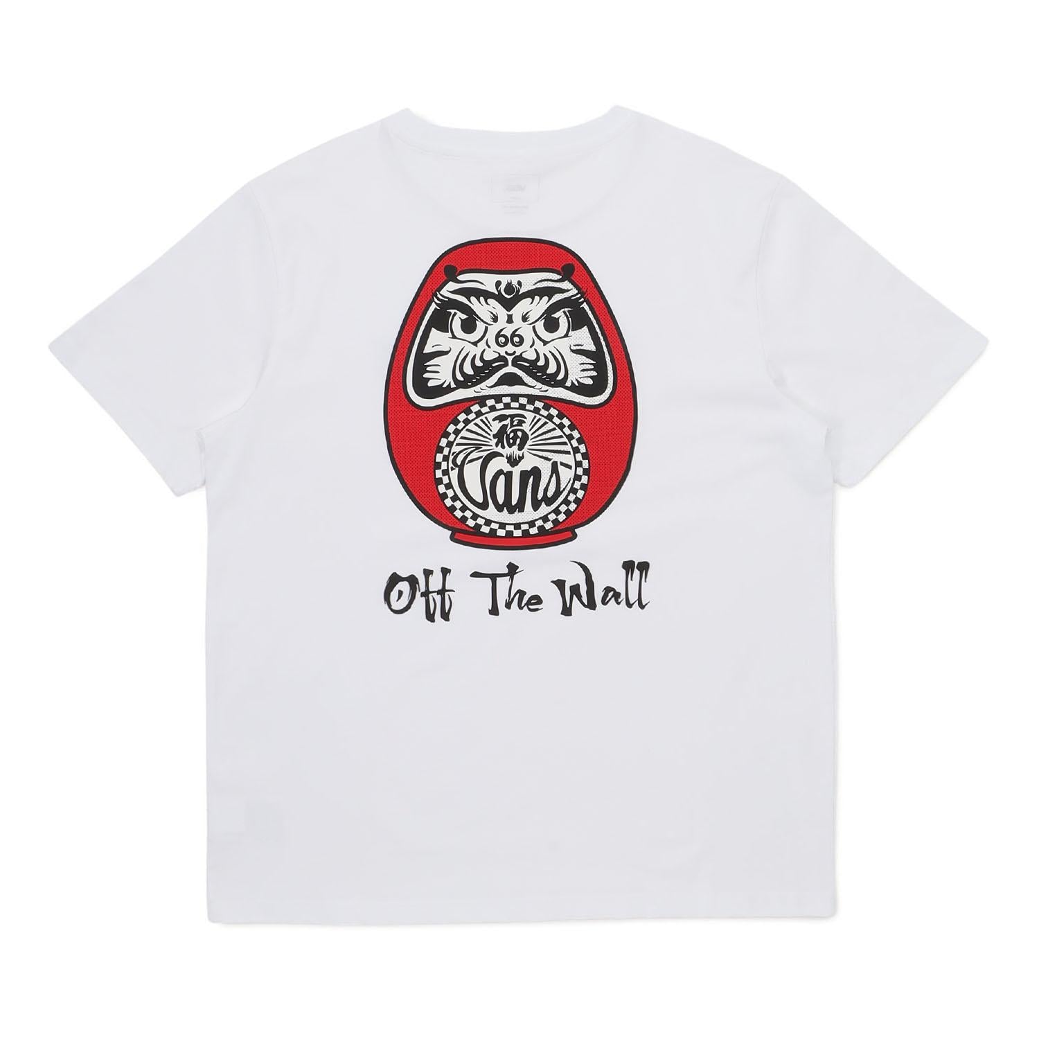 Vans Japan Limited T-shirt 'Daruma'

Introducing the 'Daruma' TEE from the CULTURE TEE series, which incorporates VANS' signature checkerboard pattern and skate elements into graphics inspired by Japanese culture.