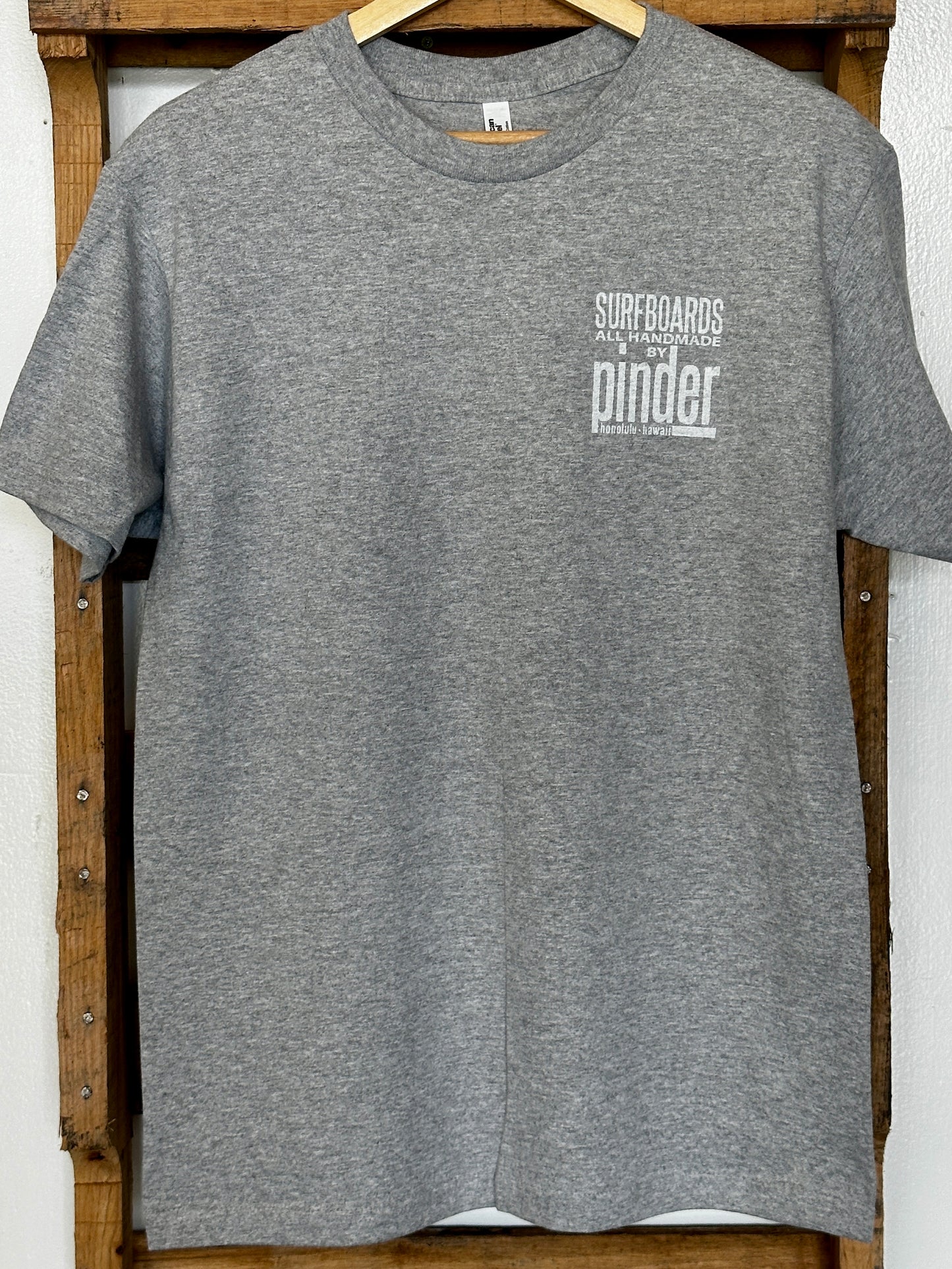 “All Handmade” Pinder T-shirt Light Gray