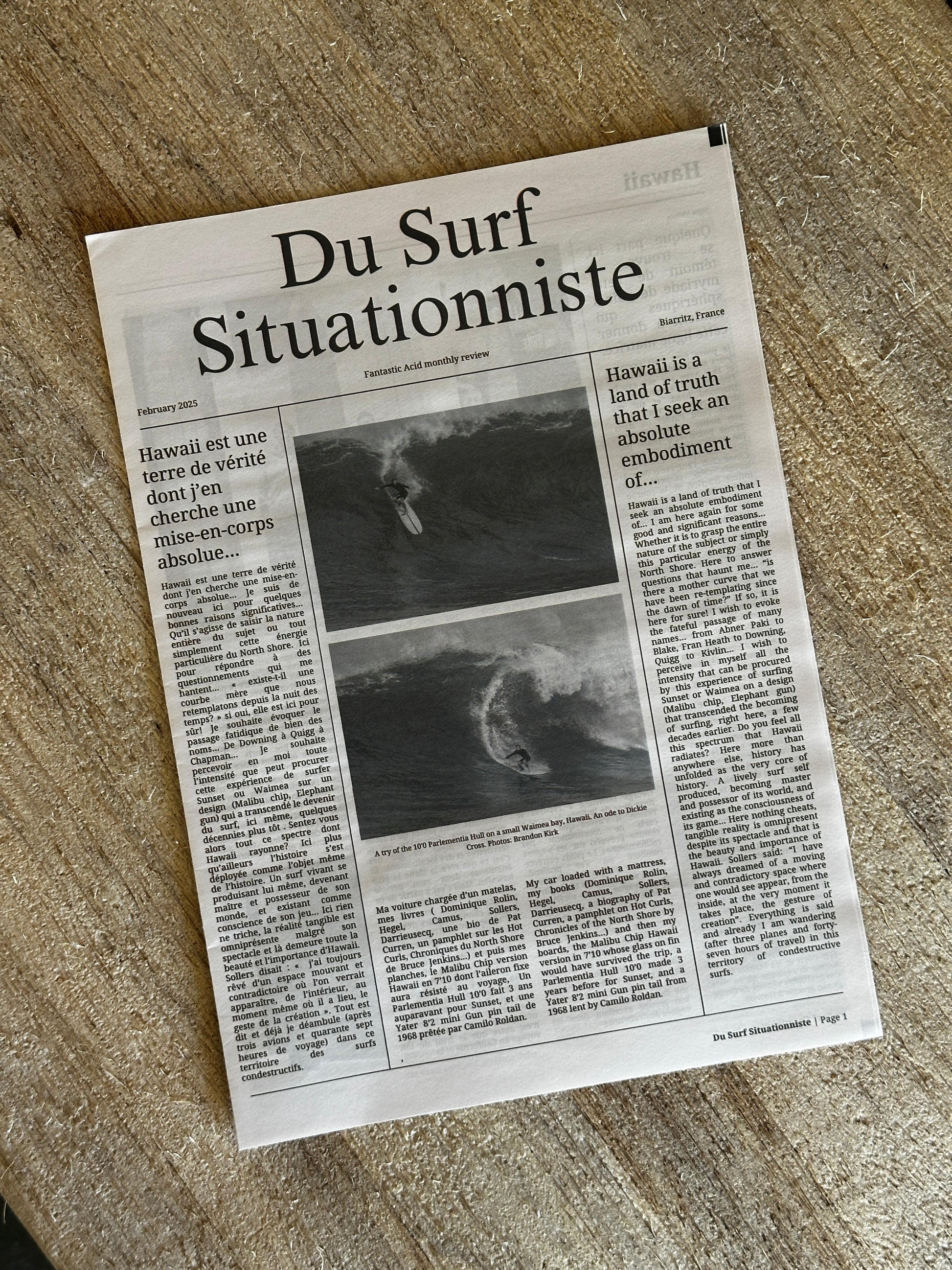 Front cover of “Du Surf Situationniste” bilingual surf newspaper by Tristan aka Fantastic Acid